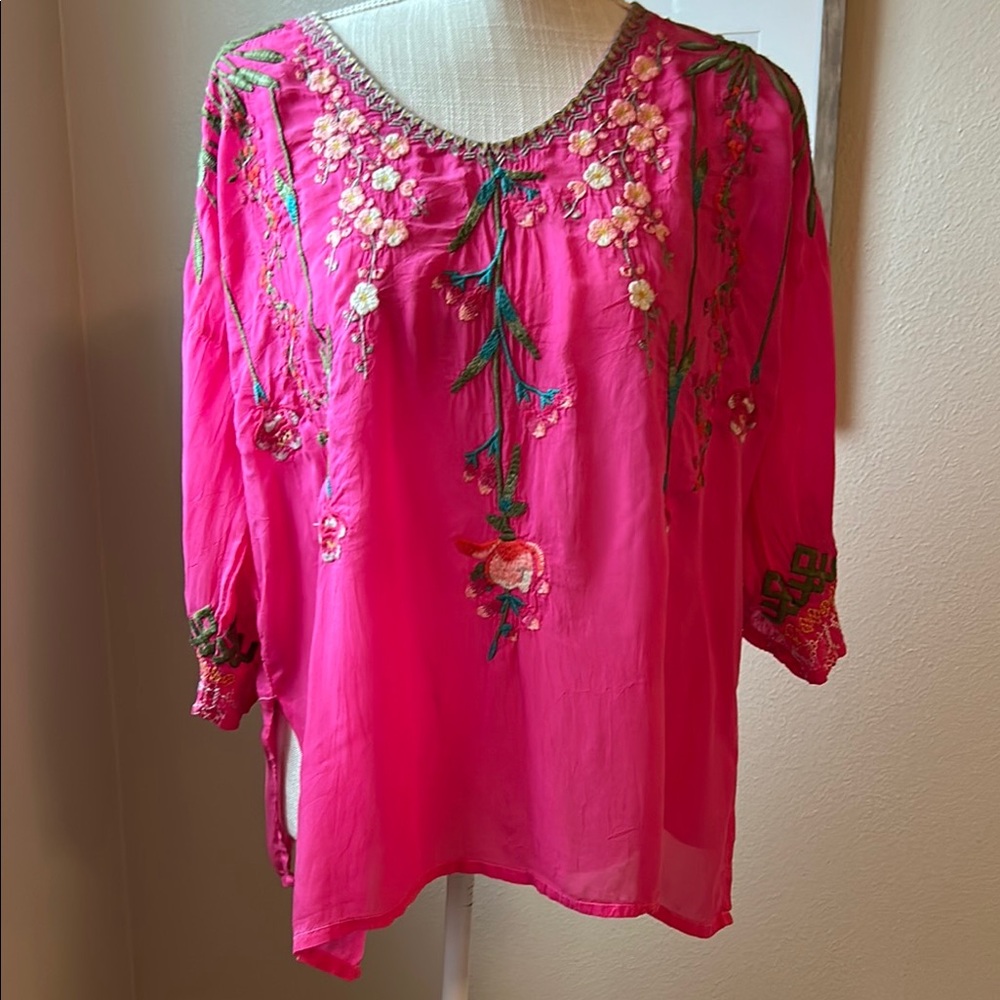 Johnny Was Gia Embroidered blouse